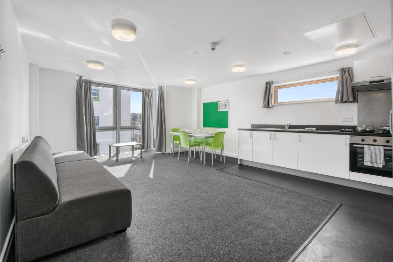 Central Single Room With Shared Kitchen In Luton Luton  Exterior photo