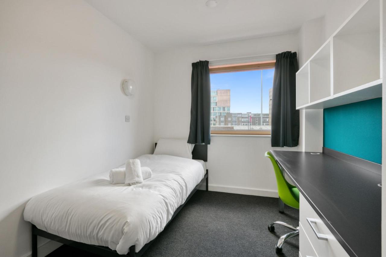Central Single Room With Shared Kitchen In Luton Luton  Exterior photo